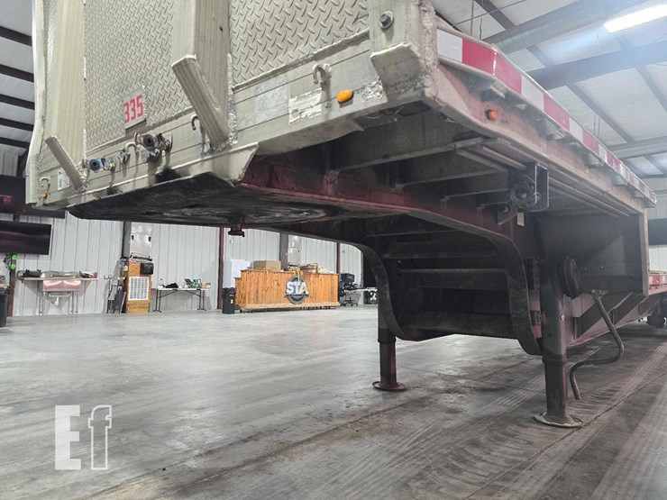 2000-east-53-ft-image-13