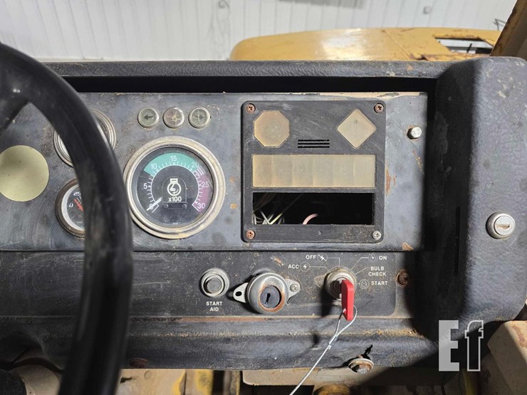 1989-deere-862b-image-16