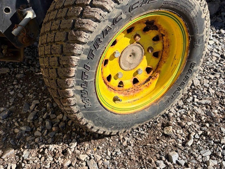 john-deere-x739-image-10