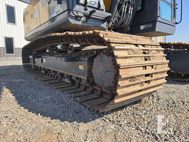 2022-xcmg-xe210u-image-25