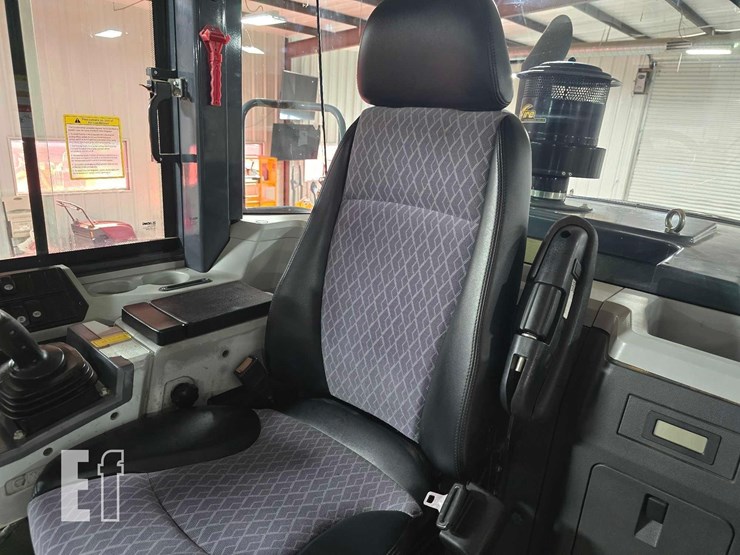 2022-xcmg-xc938u-image-15