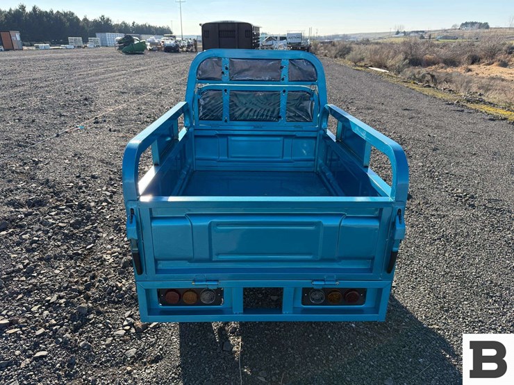 2025-ir-iret13-electric-tricycle-image-4