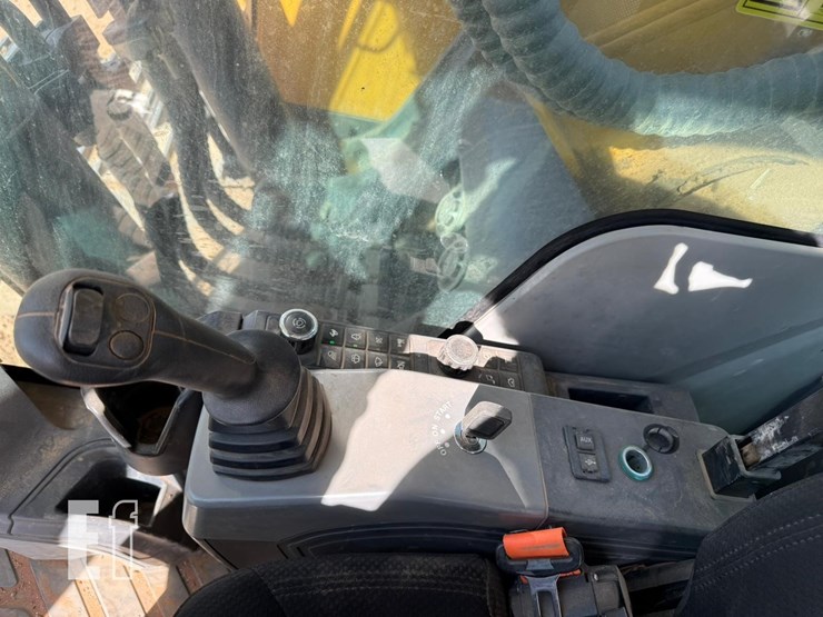 2023-xcmg-xe300u-image-22