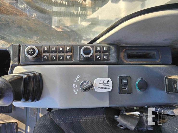 2022-xcmg-xe300u-image-15