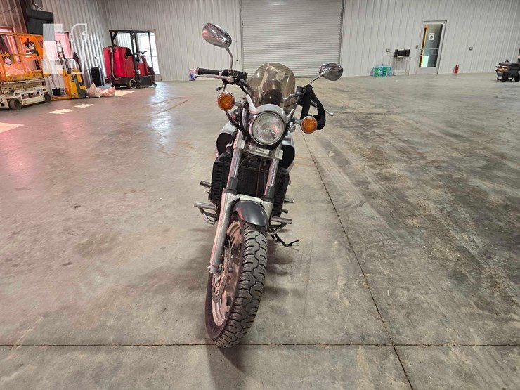 2001-yamaha-xt225-image-7