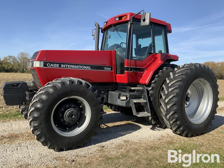 1990-case-ih-7140-image-1