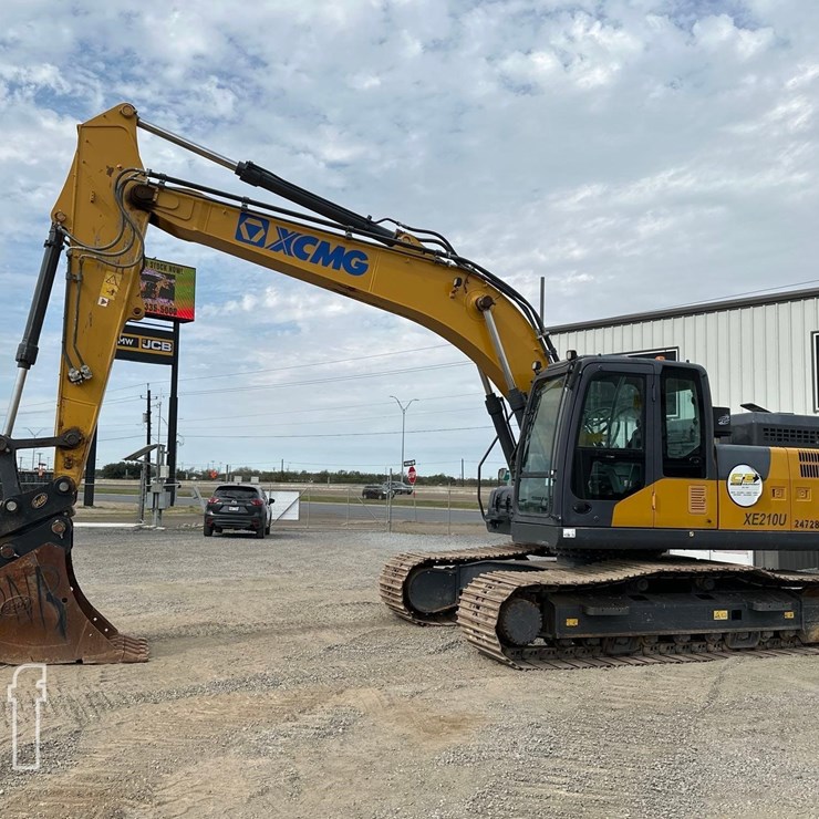 2022 XCMG XE210U