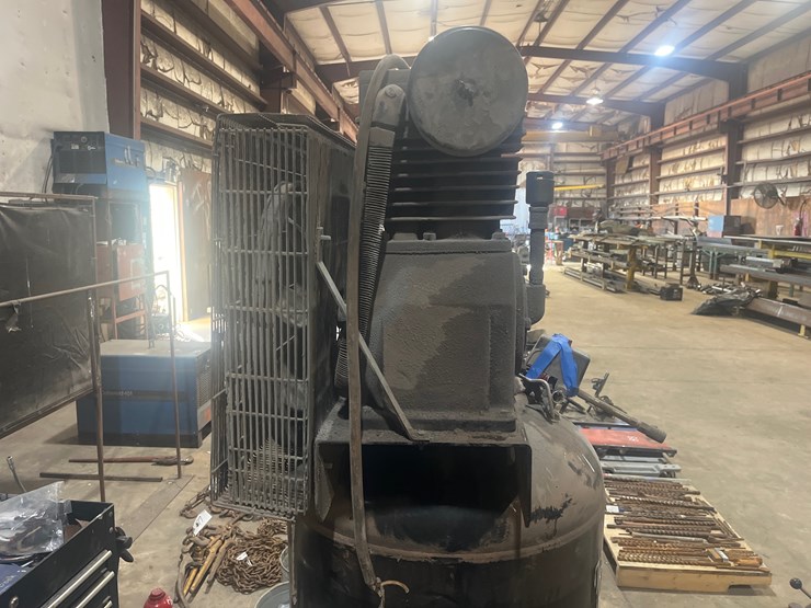 #72-•-husky-80-ggallon-air-compressor-and-tank-image-4