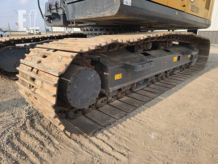 2023-xcmg-xe210u-image-23