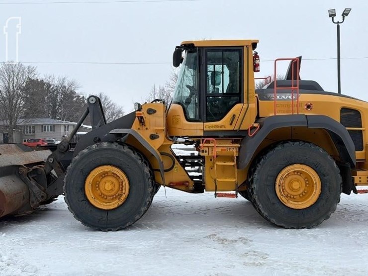 2017-volvo-l110h-image-2