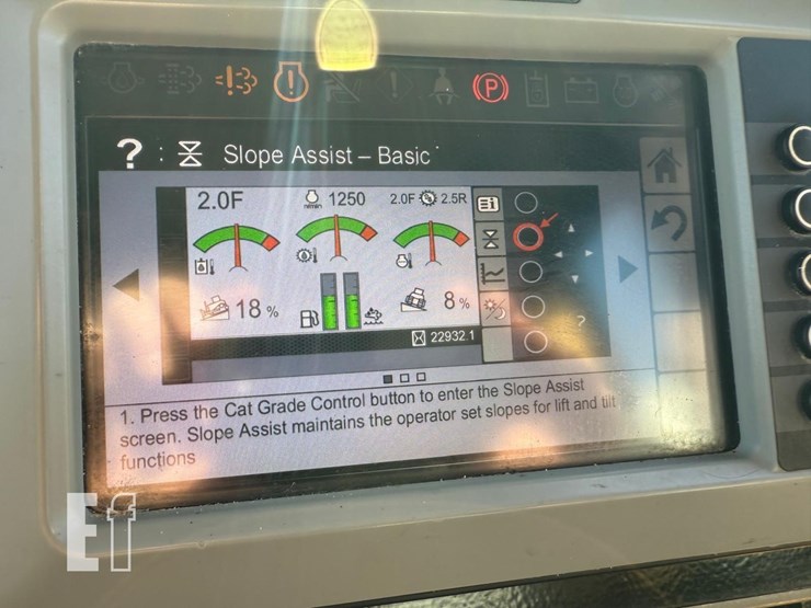 2019-caterpillar-d6t-xw-image-13