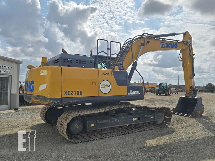 2022-xcmg-xe210u-image-3