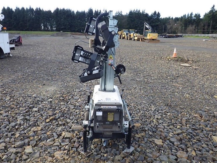 2017-generac-plt240-image-2