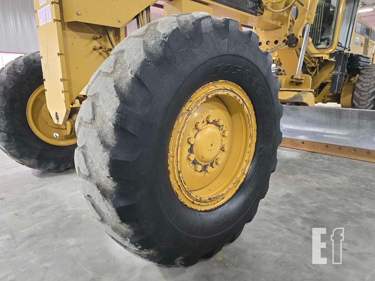 2004-caterpillar-140h-image-26
