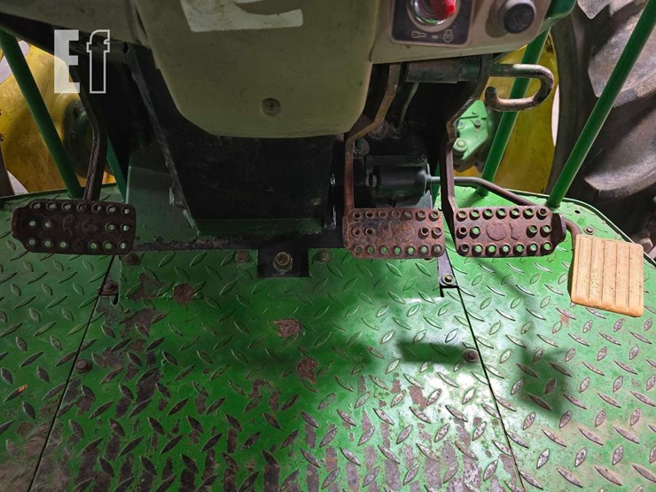 john-deere-6220-image-14