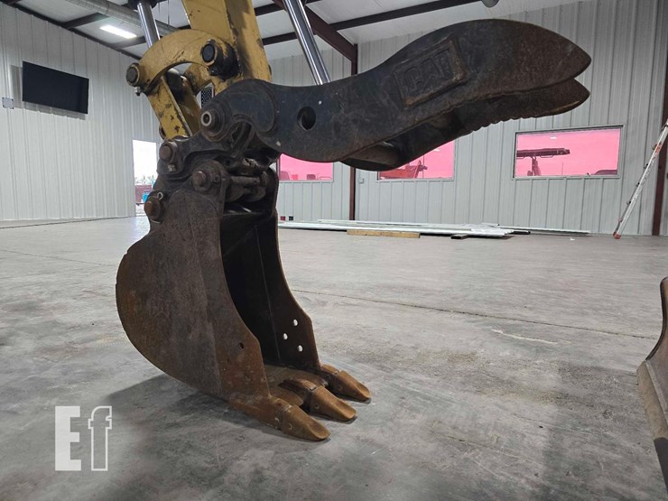 2016-caterpillar-303.5e2-cr-image-10