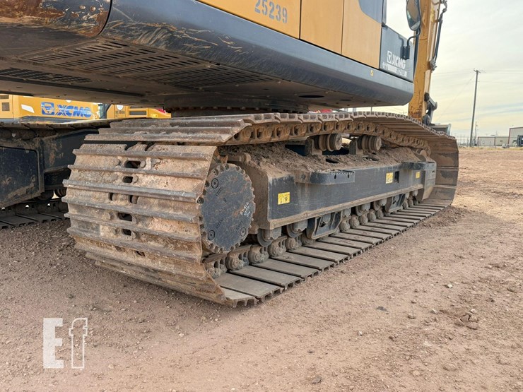 2022-xcmg-xe210u-image-18