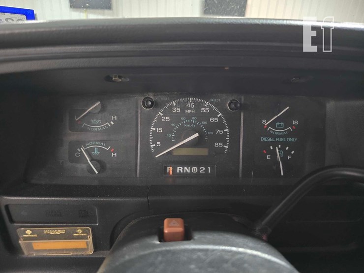 1996-ford-e350-image-12