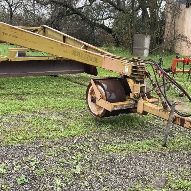 (Offsite) SCHMEISER 18'x40' Triplane