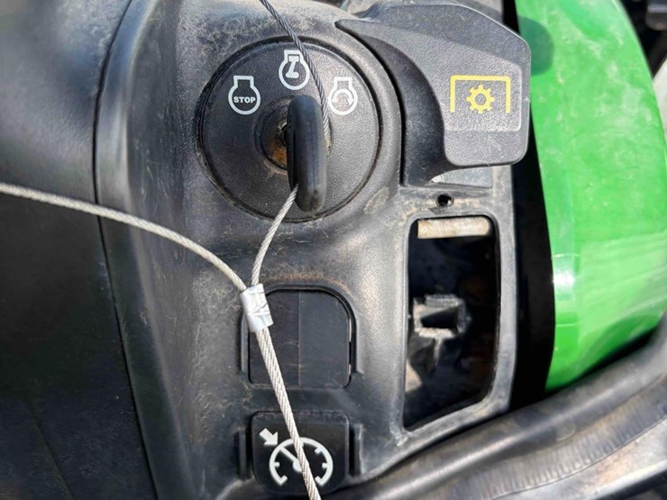 john-deere-x739-image-13