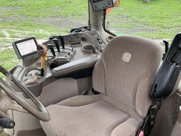 john-deere-6155r-image-23