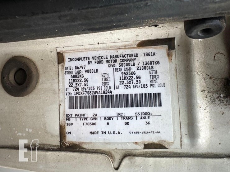 1998-ford-f700-image-16