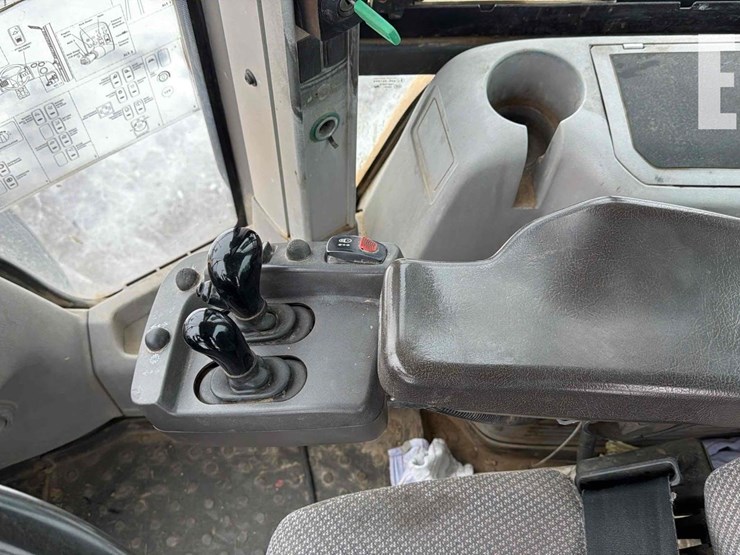 2017-volvo-l110h-image-13