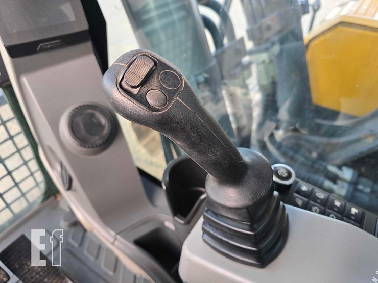 2022-xcmg-xe300u-image-16