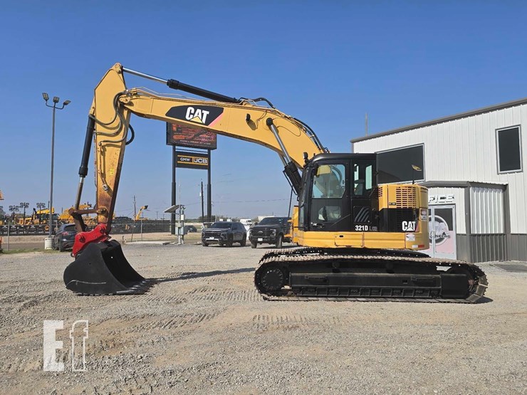 2011-caterpillar-321d-lcr-image-5