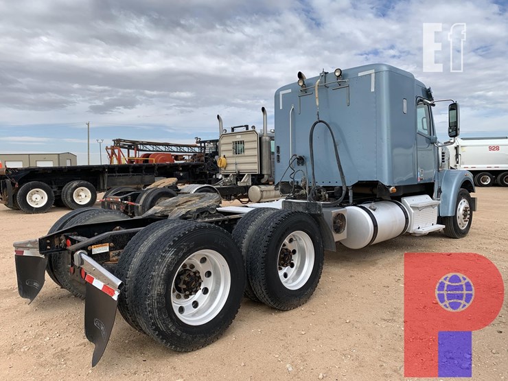 2016-freightliner-coronado-122-sd-image-4