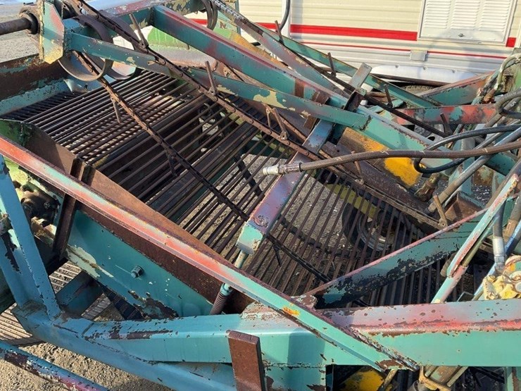 pickett-48"x10.5"-3-pt-vine-diverter-image-10