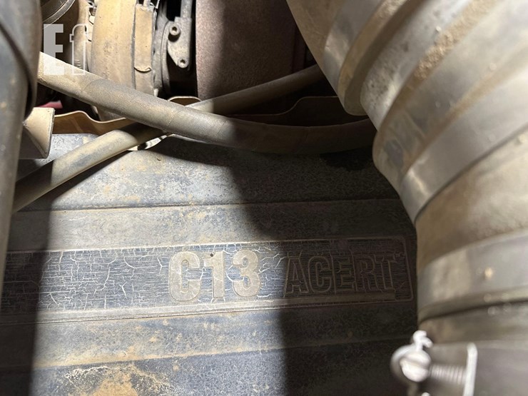 2006-kenworth-t800-image-24