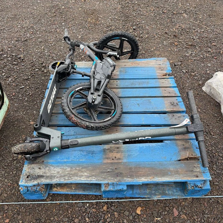 GoTrax Electric Scooter and Stacyc 16 E-Drive Brushless Bike