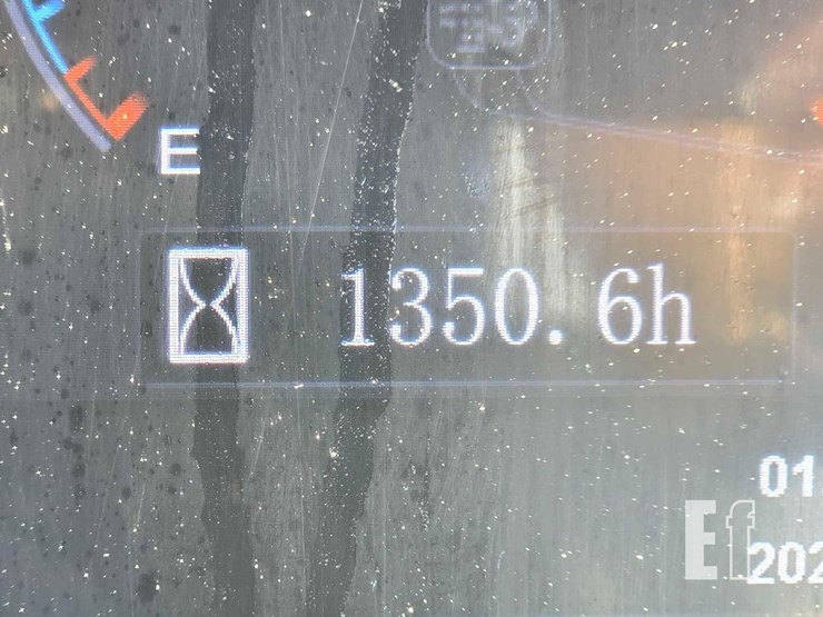 2022-xcmg-xe210u-image-22