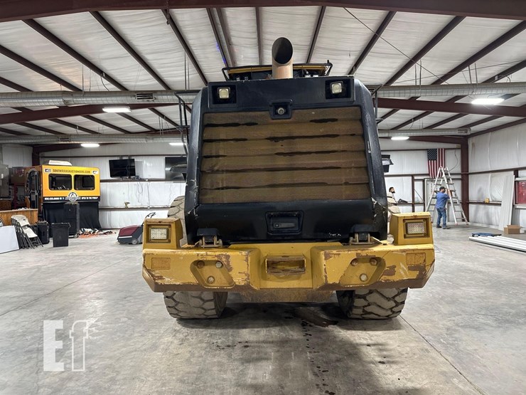 2013-caterpillar-966k-image-7