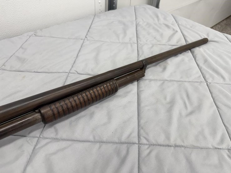 remington-model-10-a-12-gage-shotgun-image-2