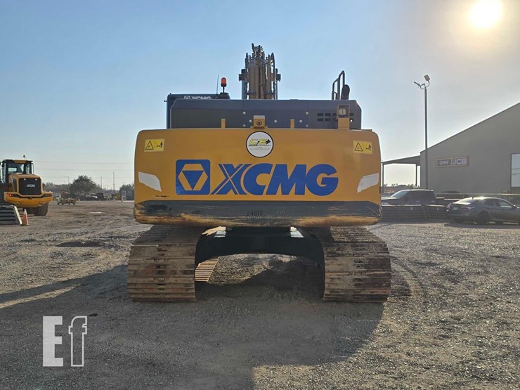 2022-xcmg-xe210u-image-8