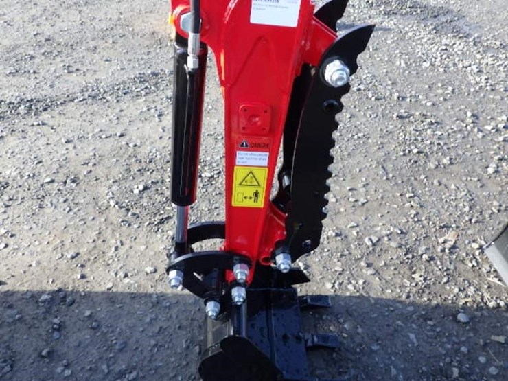 2025-vicsec-13c-hydraulic-excavator-image-6