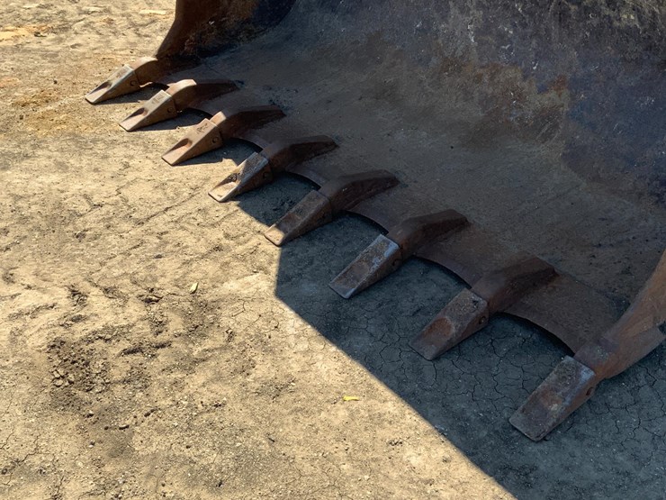 2001-caterpillar-963c-image-13