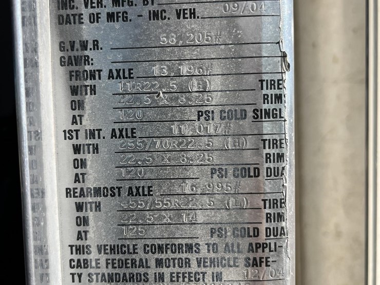 2005-kenworth-t800-image-11