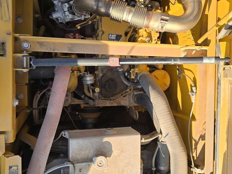 2018-caterpillar-325flcr-image-28