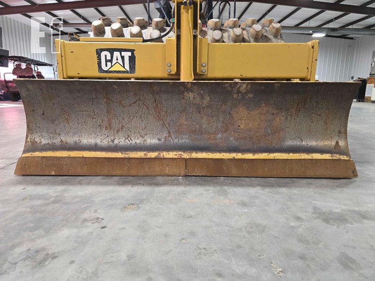 2012-caterpillar-cp56b-image-11