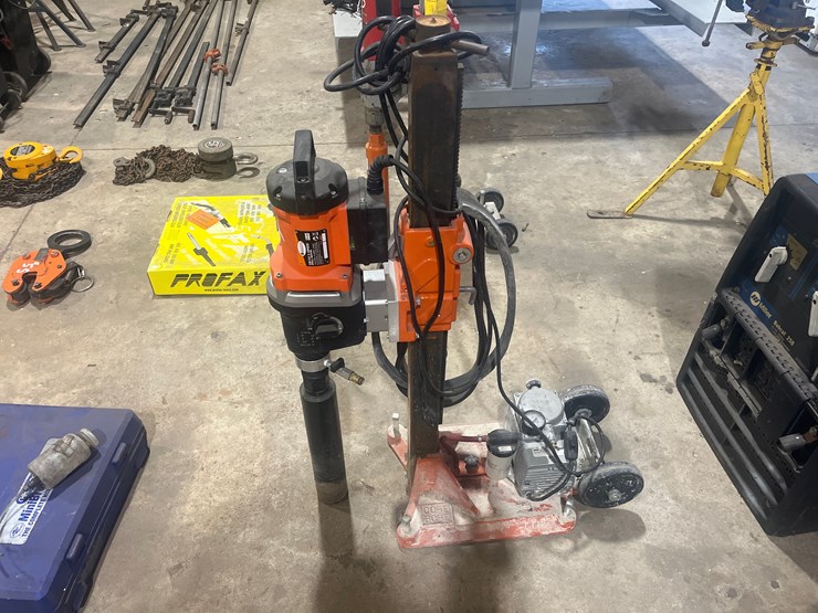 #62-•-diamond-porsucts-concrete-core-drill-with-suction-plate-image-3