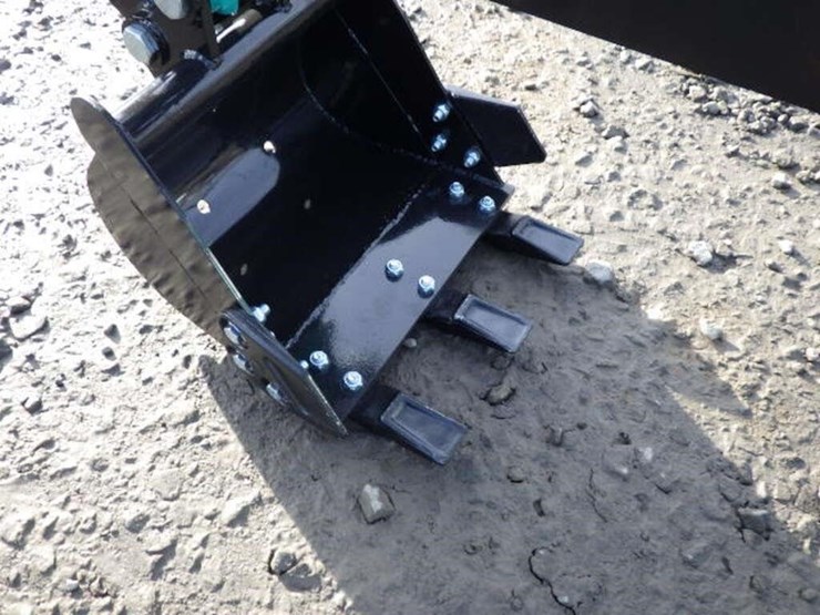 2026-cfg-h15r-hydraulic-excavator-image-5