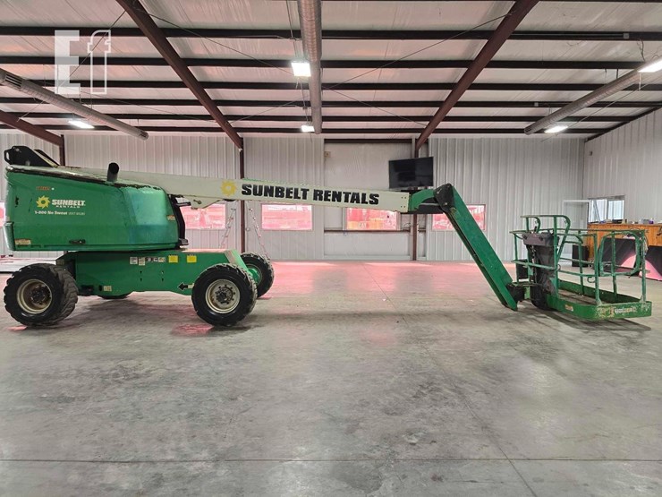 2016-jlg-460sj-image-7