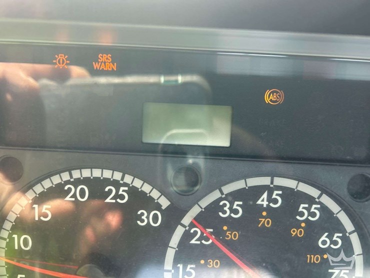 2016-freightliner-cascadia-125-image-30