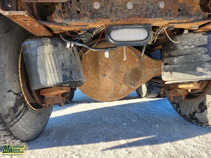 2009-international-prostar-image-24