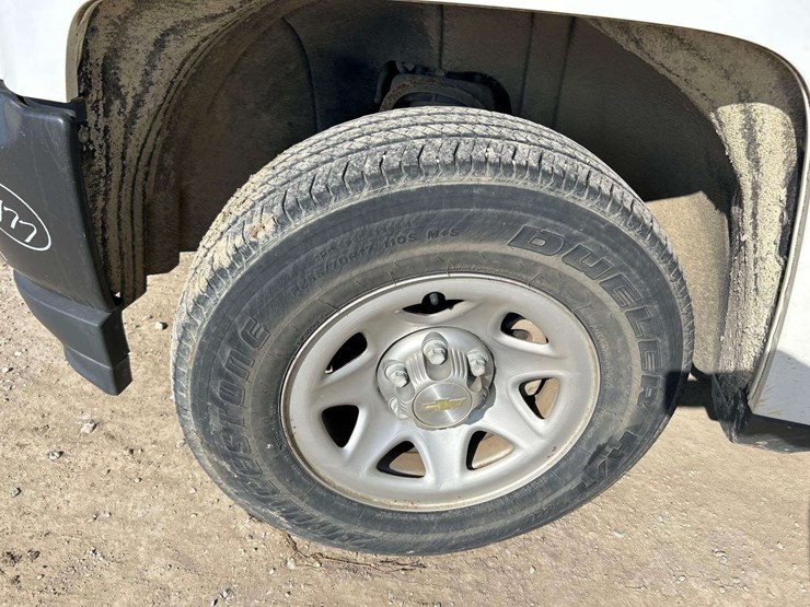 2016-chevrolet-silverado-1500-image-21