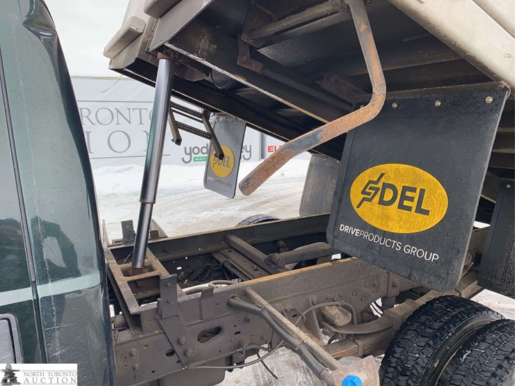 2013-ford-f450-image-26