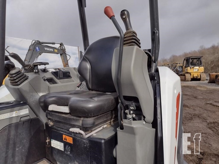 bobcat-e42-image-13